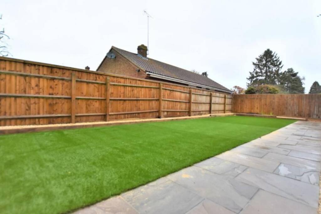 - Private Flat With Garden & Parking 08 Apartment Didcot